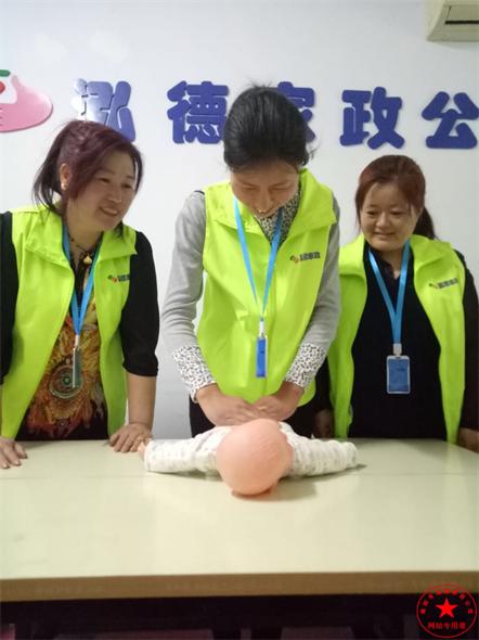 寶寶多大年齡可以喝酸奶？