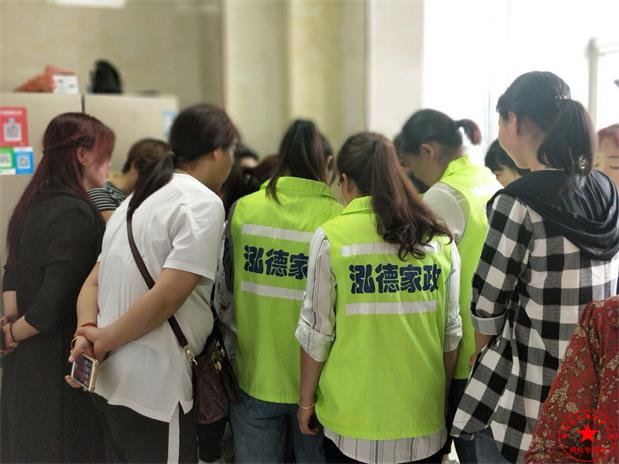寶寶積食快速診斷法。鄧州月嫂培訓地址在哪？