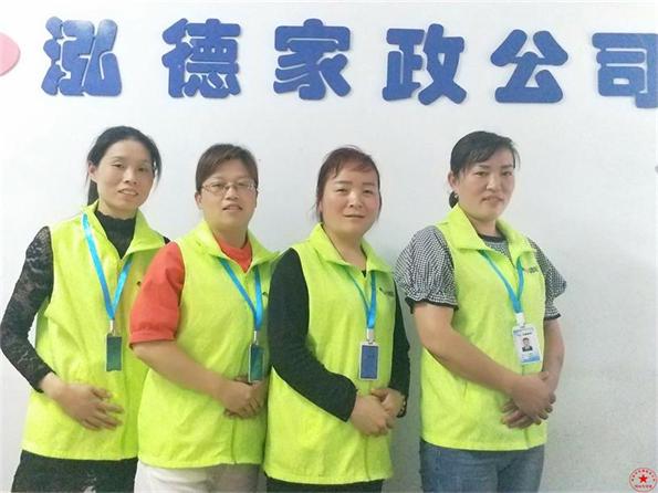 南陽家政月嫂；夏天讓孩子光腳丫好不好？